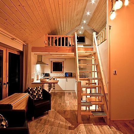 ボーンマス Alum Chine Log Cabinヴィラ エクステリア 写真
